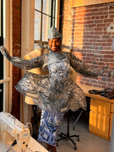 Charger l'image dans la galerie, Head band in Silk Moth print