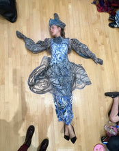 Charger l'image dans la galerie, Head band in Silk Moth print